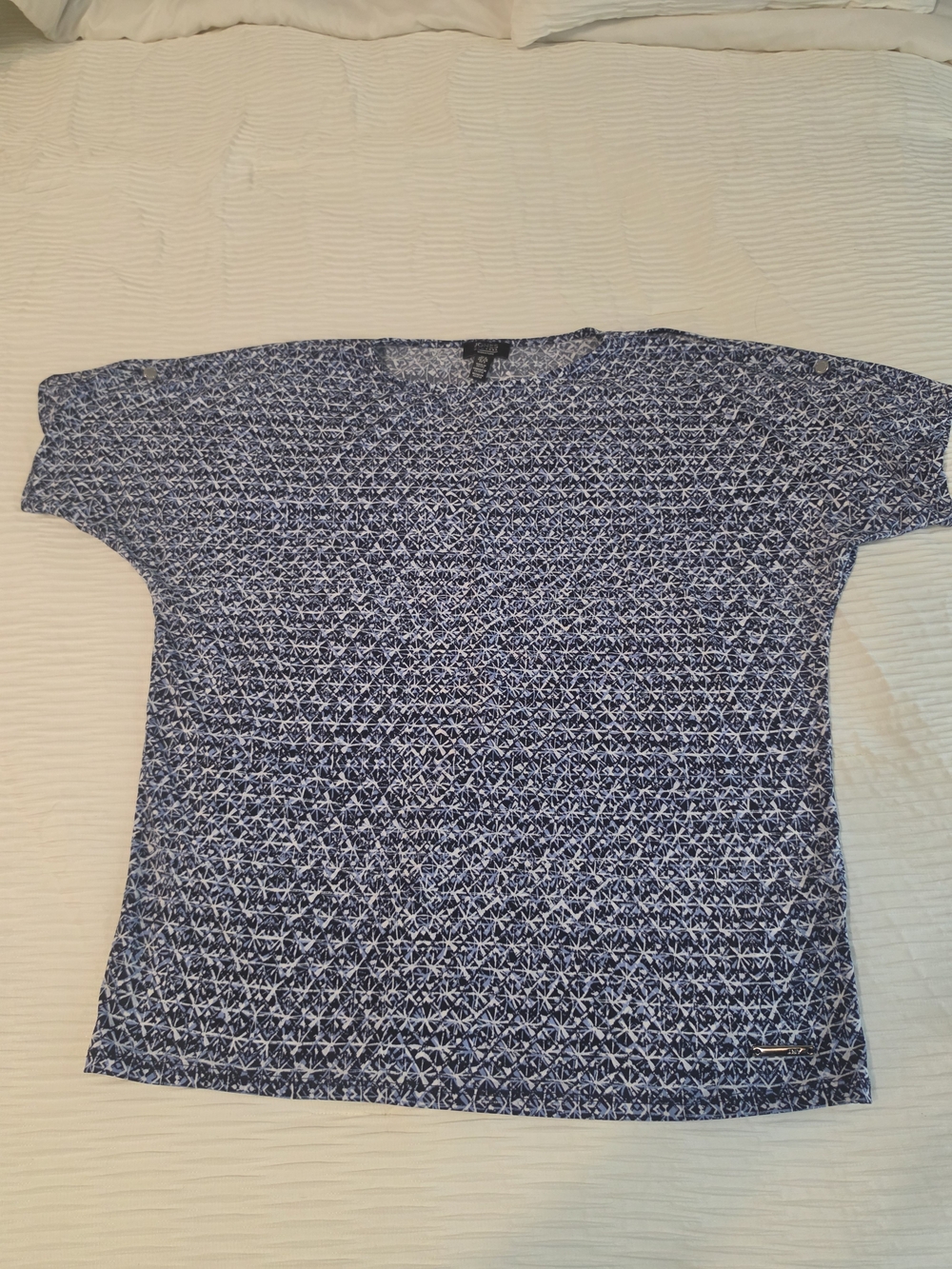 Jones New York Navy & White Geometric Short Sleeve Blouse Size Smal